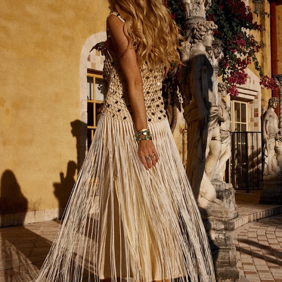 Metal Disc Fringe Vest - Picture 7 of 10